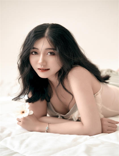 观影前必读：影视作品经典宠物男的理解文化背景与历史语境 助你获得更深感悟